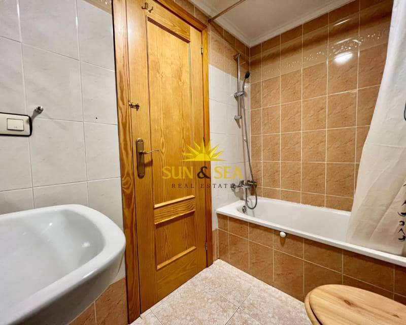 2 camera da letto Attico da affittare in Torrevieja con piscina - 900 € (Rif: 6758760)