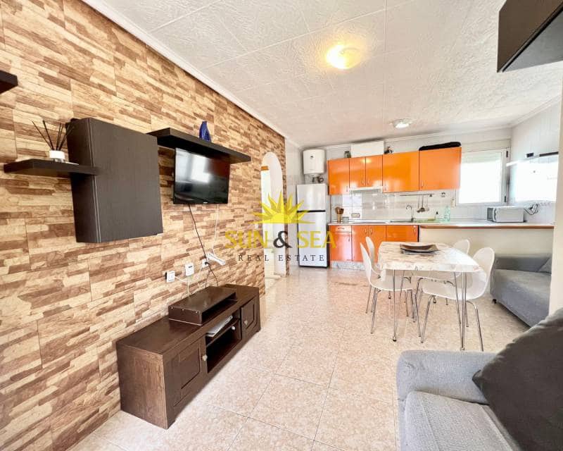 2 camera da letto Attico da affittare in Torrevieja con piscina - 900 € (Rif: 6758760)