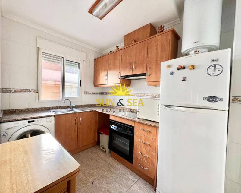 2 makuuhuone Huoneisto vuokrattavana paikassa Torrevieja - 900 € (Ref: 6903397)