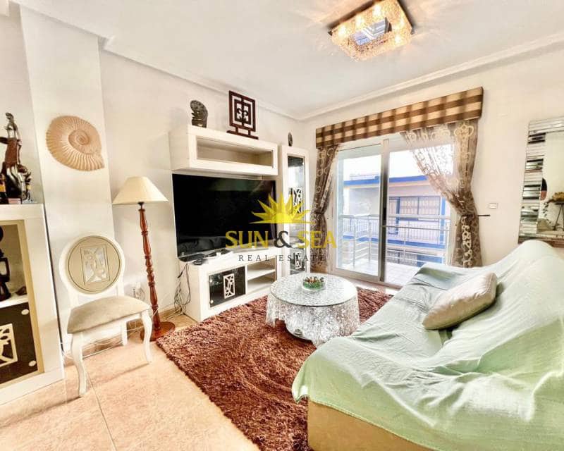 2 makuuhuone Huoneisto vuokrattavana paikassa Torrevieja - 900 € (Ref: 6903397)