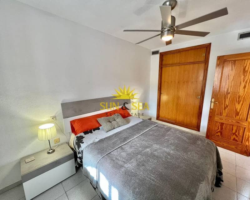 1 bedroom Penthouse for rent in Torrevieja - € 650 (Ref: 6926654)