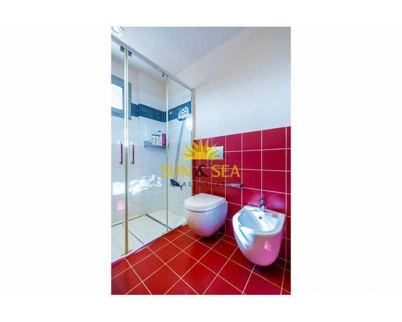 5 soveværelse Villa til leje i Torrevieja med swimmingpool garage - € 6.000 (Ref: 6926655)