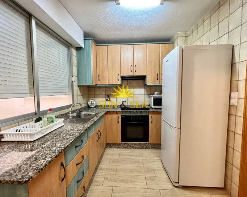 1 Zimmer Apartment zu vermieten in Torrevieja mit Pool - 700 € (Ref: 6944702)