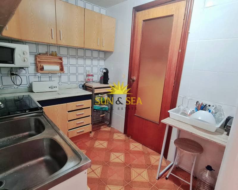 2 makuuhuone Huoneisto lomavuokrausta paikassa Torrevieja mukana uima-altaan - 550 € (Ref: 6955122)