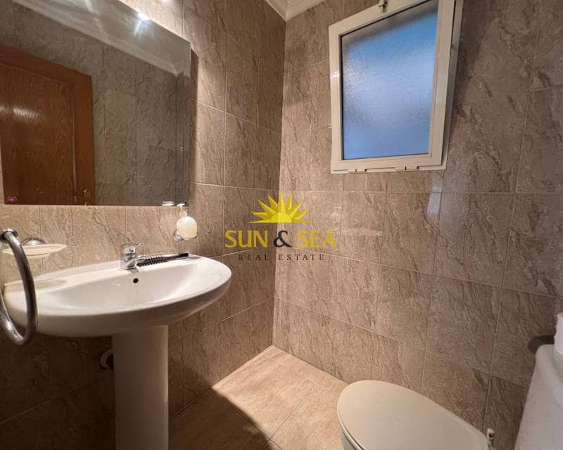 3 Zimmer Apartment zu vermieten in Torrevieja - 700 € (Ref: 6971849)