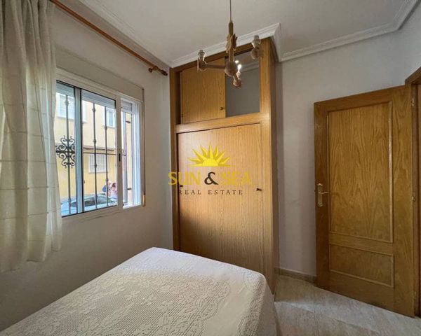 3 Zimmer Apartment zu vermieten in Las Piscinas Naturales, Torrevieja - 700 € (Ref: 6971849)