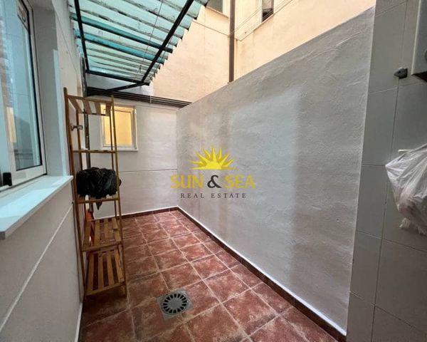 3 Zimmer Apartment zu vermieten in Las Piscinas Naturales, Torrevieja - 700 € (Ref: 6971849)