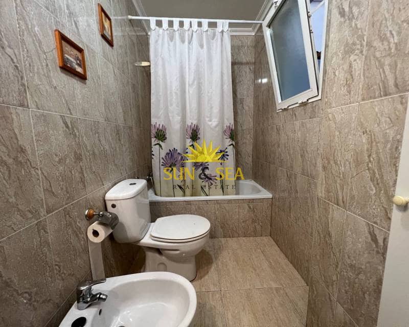 3 Zimmer Apartment zu vermieten in Torrevieja - 700 € (Ref: 6971849)