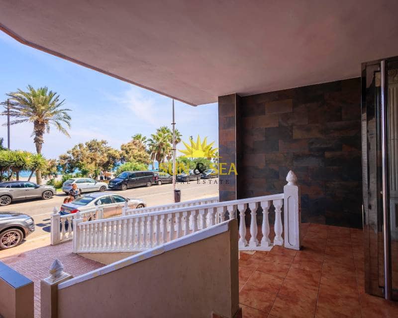 3 sypialnia Apartament do wynajęcia w Torrevieja z basenem - 1 300 € (Ref: 6989555)