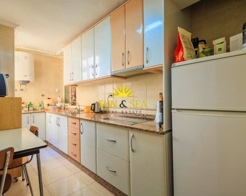3 sypialnia Apartament do wynajęcia w Torrevieja z basenem - 1 300 € (Ref: 6989555)