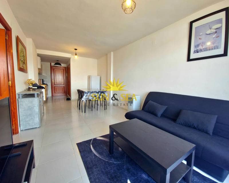 1 quarto Apartamento para arrendar em Torrevieja com piscina - 600 € (Ref: 7001409)