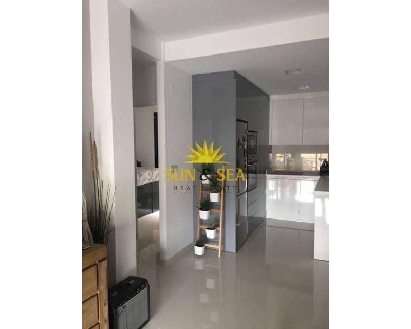2 bedroom Apartment for rent in Torre de la Horadada with pool - € 950 (Ref: 7040373)