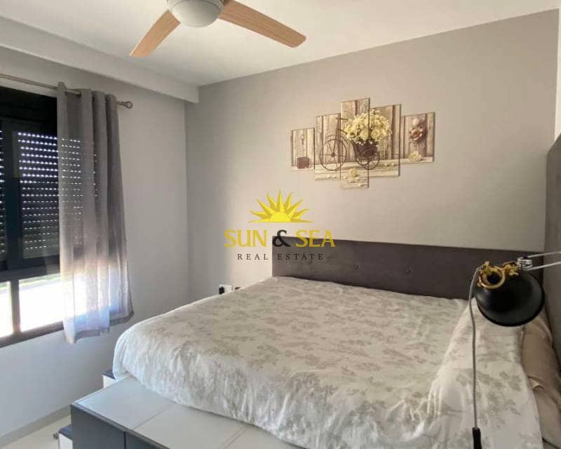 2 bedroom Apartment for rent in Torre de la Horadada with pool - € 950 (Ref: 7040373)
