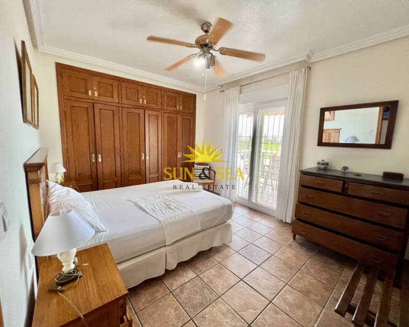 Villa/Maison de 6 chambres à louer à Torrevieja avec piscine - 1 900 € (Ref: 7052183)