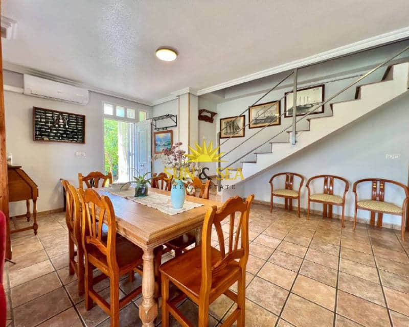 Villa/Maison de 6 chambres à louer à Torrevieja avec piscine - 1 900 € (Ref: 7052183)