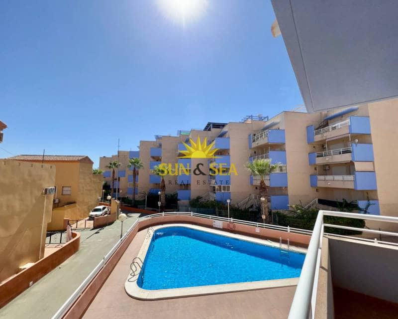 2 bedroom Apartment for rent in Dehesa de Campoamor with pool - € 850 (Ref: 7061678)