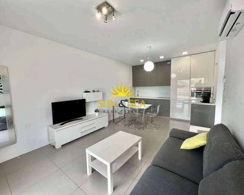 Maison de Ville de 2 chambres à louer à Torre de la Horadada avec piscine - 900 € (Ref: 7071444)