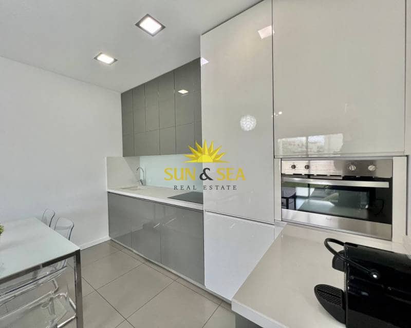 Maison de Ville de 2 chambres à louer à Torre de la Horadada avec piscine - 900 € (Ref: 7071444)