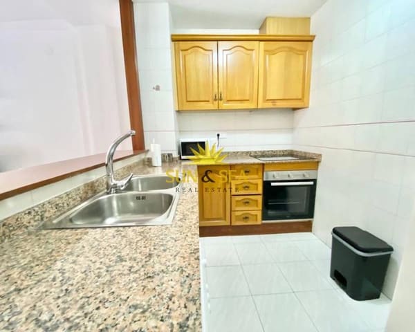 2 quarto Apartamento para arrendar em Centro, Torrevieja - 900 € (Ref: 7216099)