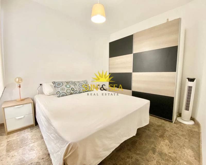 2 quarto Apartamento para arrendar em Torrevieja - 900 € (Ref: 7216099)