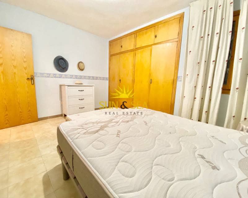 1 sovrum Lägenhet att hyra i Playa Flamenca med pool - 650 € (Ref: 7244643)