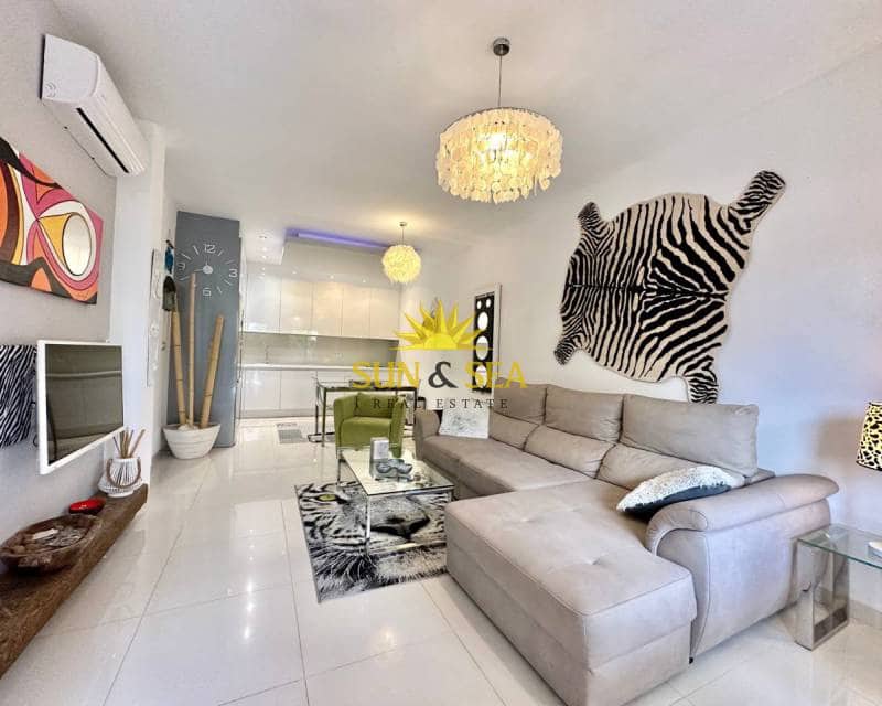 2 bedroom Townhouse for rent in Torre de la Horadada with pool - € 1,000 (Ref: 7274788)