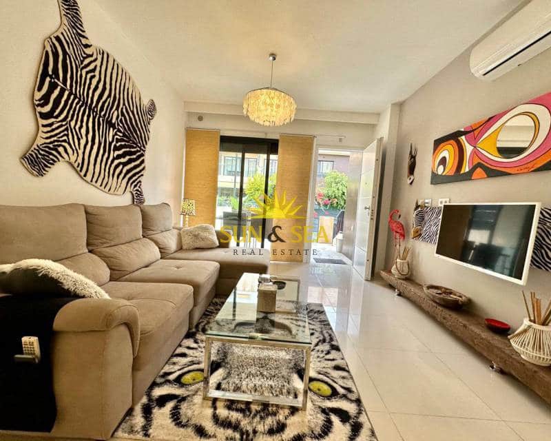 2 bedroom Townhouse for rent in Torre de la Horadada with pool - € 1,000 (Ref: 7274788)