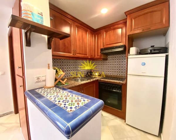 2 Zimmer Apartment zu vermieten in Los Frutales, Torrevieja mit Pool - 1.000 € (Ref: 7278064)