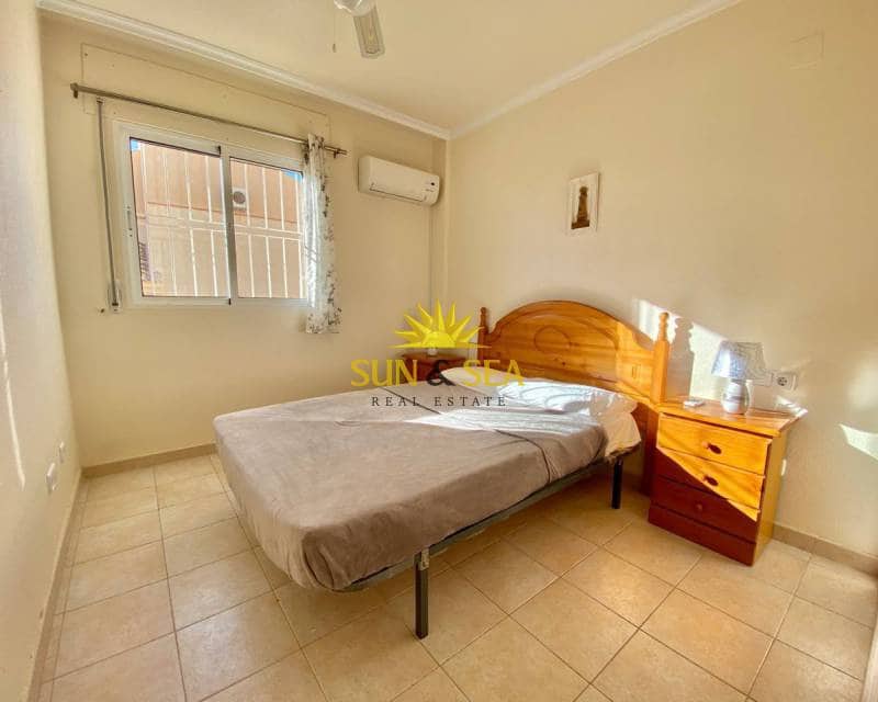 2 Zimmer Ferienhaus in Orihuela Costa mit Pool Garage - 700 € (Ref: 7303754)