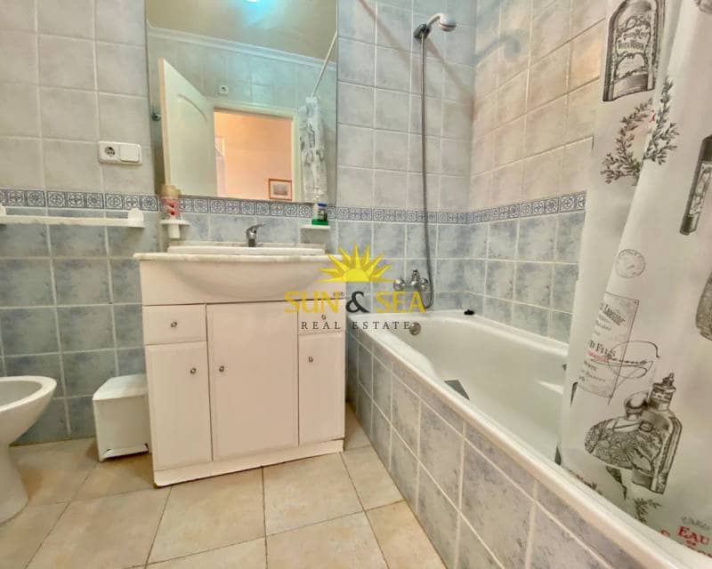 2 Zimmer Ferienhaus in Orihuela Costa mit Pool Garage - 700 € (Ref: 7303754)