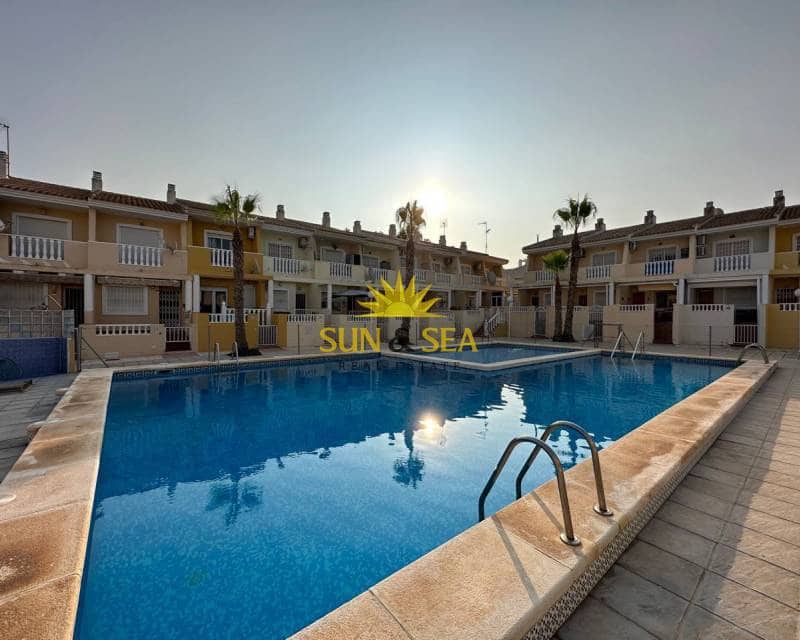 2 bedroom Townhouse for holiday rental in Guardamar del Segura with pool garage - € 650 (Ref: 7311577)