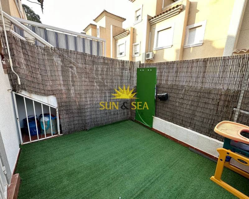 2 bedroom Townhouse for holiday rental in Guardamar del Segura with pool garage - € 650 (Ref: 7311577)