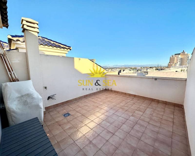 2 quarto Apartamento para venda em Torrevieja com piscina - 174 900 € (Ref: 7372633)