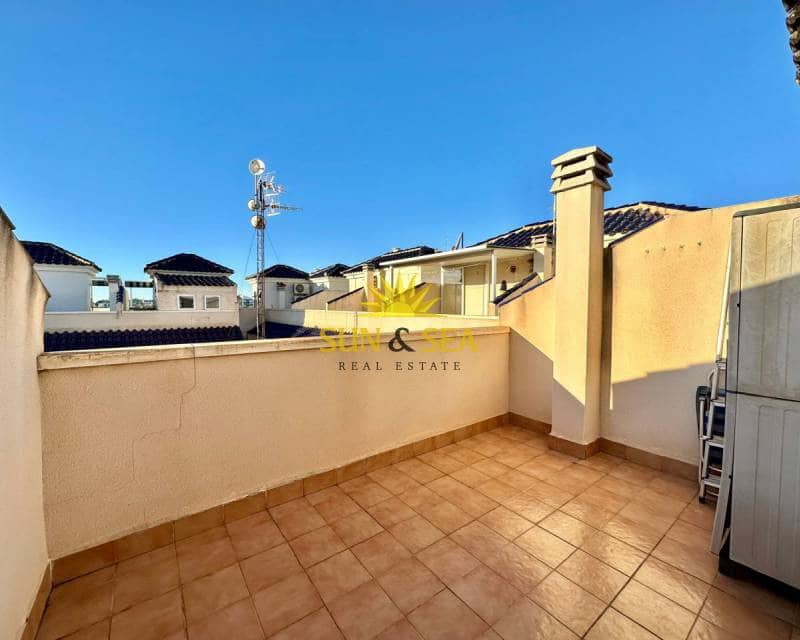 2 quarto Apartamento para venda em Torrevieja com piscina - 174 900 € (Ref: 7372633)