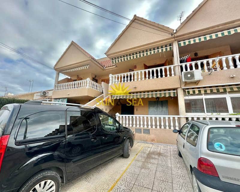 2 bedroom Apartment for rent in San Pedro del Pinatar with garage - € 800 (Ref: 7381580)