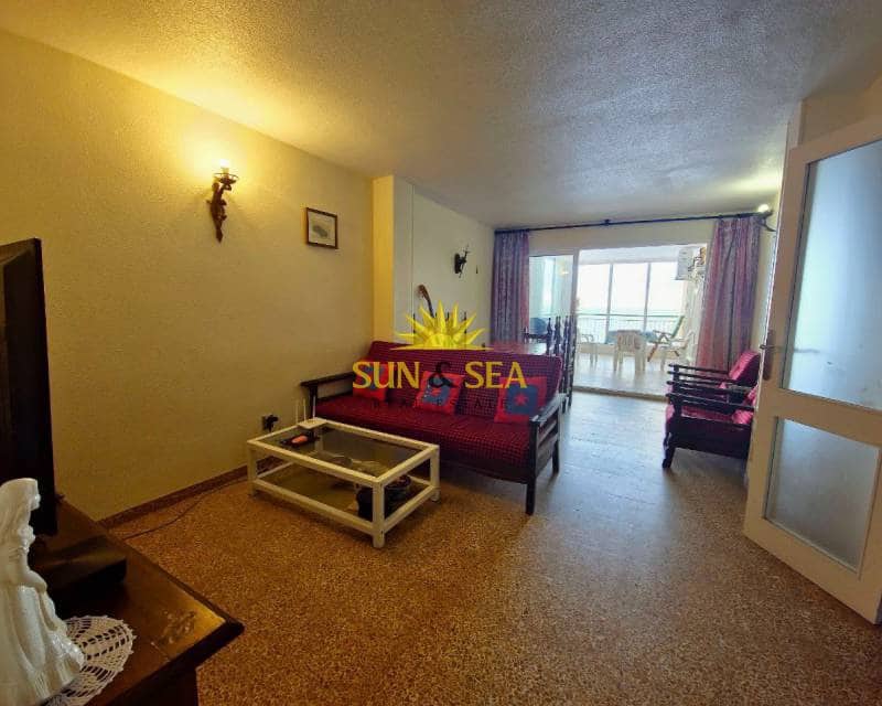 Appartement de 2 chambres à louer à Torrevieja avec piscine - 750 € (Ref: 7392083)