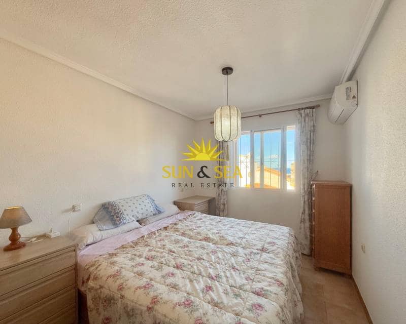Apartamento de 2 habitaciones en Cabo Cervera en alquiler con piscina garaje - 850 € (Ref: 7425325)