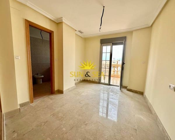 4 soverom Penthouse til leie i Centro - Muelle Pesquero, Torrevieja - € 2 500 (Ref: 7438027)