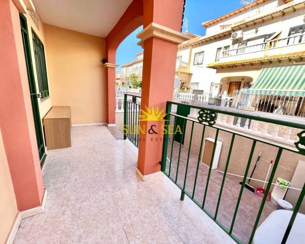 3 makuuhuone Huoneisto vuokrattavana paikassa El Chaparral, Torrevieja mukana uima-altaan 
autotalli - 1 200 € (Ref: 7493430)