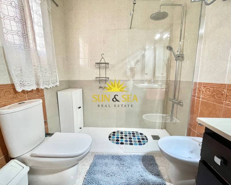 3 makuuhuone Huoneisto vuokrattavana paikassa El Chaparral mukana uima-altaan 
autotalli - 1 200 € (Ref: 7493430)