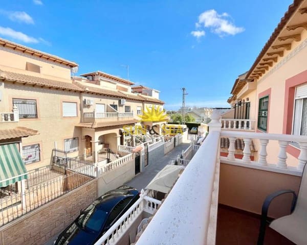 3 makuuhuone Huoneisto vuokrattavana paikassa El Chaparral, Torrevieja mukana uima-altaan 
autotalli - 1 200 € (Ref: 7493430)