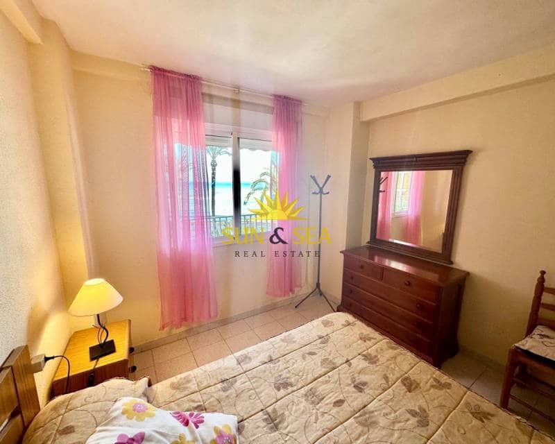 Appartement de 3 chambres à louer à Torrevieja - 800 € (Ref: 7495860)
