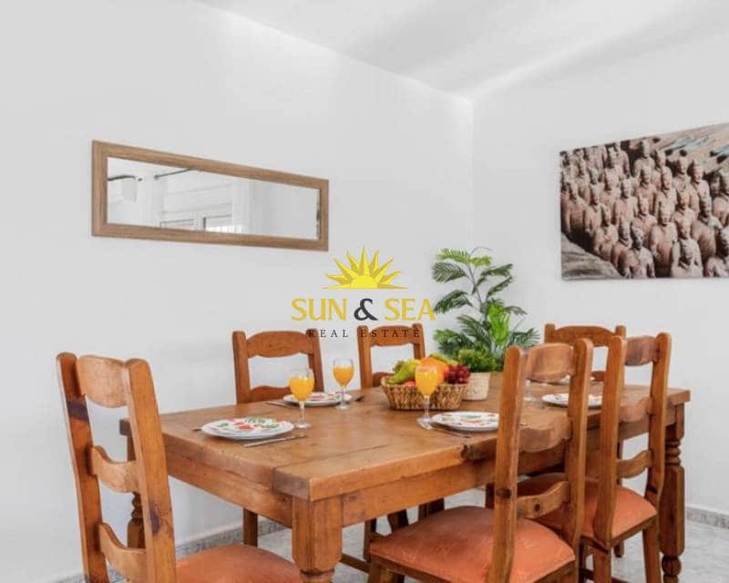 4 bedroom Villa for rent in Calpe / Calp with pool garage - € 3,000 (Ref: 7562241)