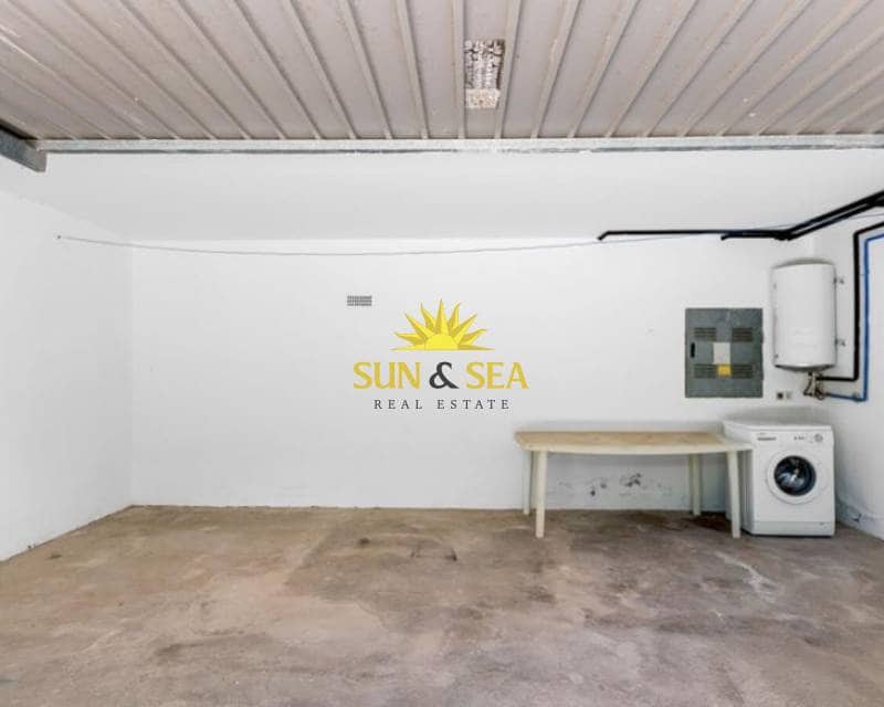 4 bedroom Villa for rent in Calpe / Calp with pool garage - € 3,000 (Ref: 7562241)