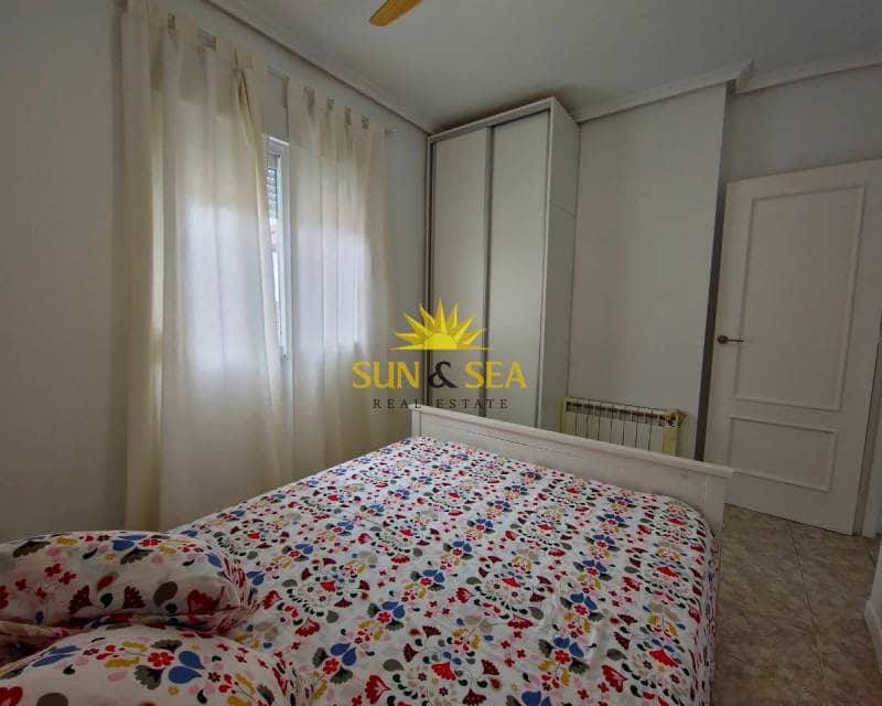 Maison de Ville de 3 chambres de location de vacances à Playa Flamenca avec piscine garage - 1 250 € (Ref: 7601570)