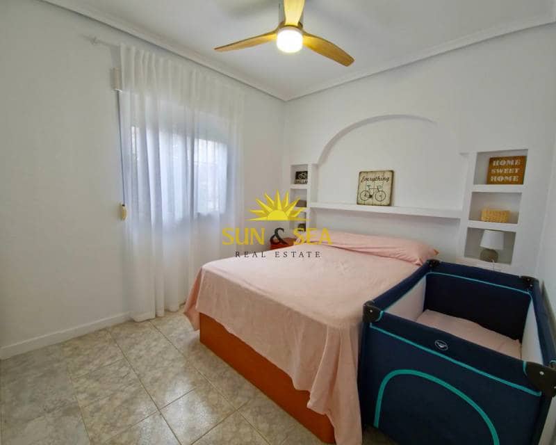 Maison de Ville de 3 chambres de location de vacances à Playa Flamenca avec piscine garage - 1 250 € (Ref: 7601570)