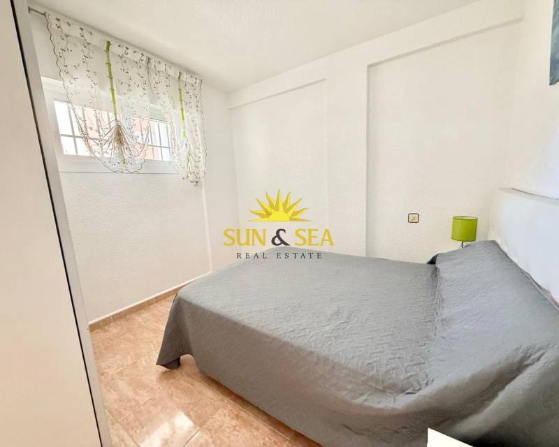 Appartement de 1 chambre à louer à Pilar de la Horadada avec piscine garage - 700 € (Ref: 7629431)