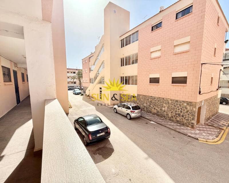 Appartement de 1 chambre à louer à Pilar de la Horadada avec piscine garage - 700 € (Ref: 7629431)