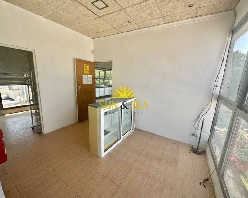 Commerciale da affittare in Los Balcones - 850 € (Rif: 7653309)