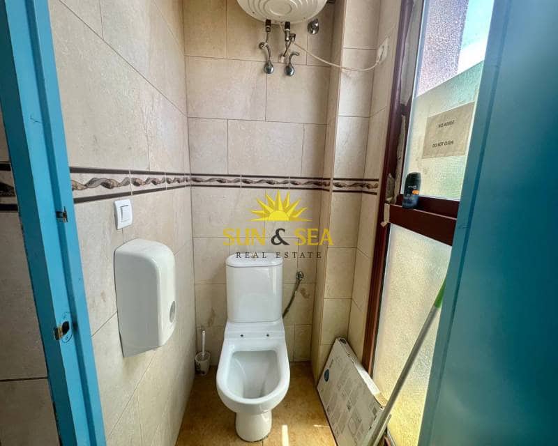 Commerciale da affittare in Los Balcones - 850 € (Rif: 7653309)